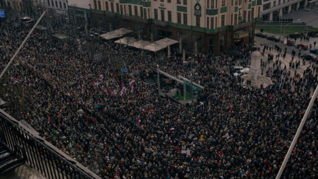 Proteste în Serbia: Manifestanții cer grevă generală, iar guvernul amenință cu represalii