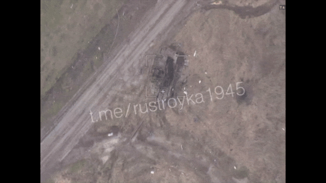 Distrugerea tancurilor Abrams ucrainene de către drone kamikaze