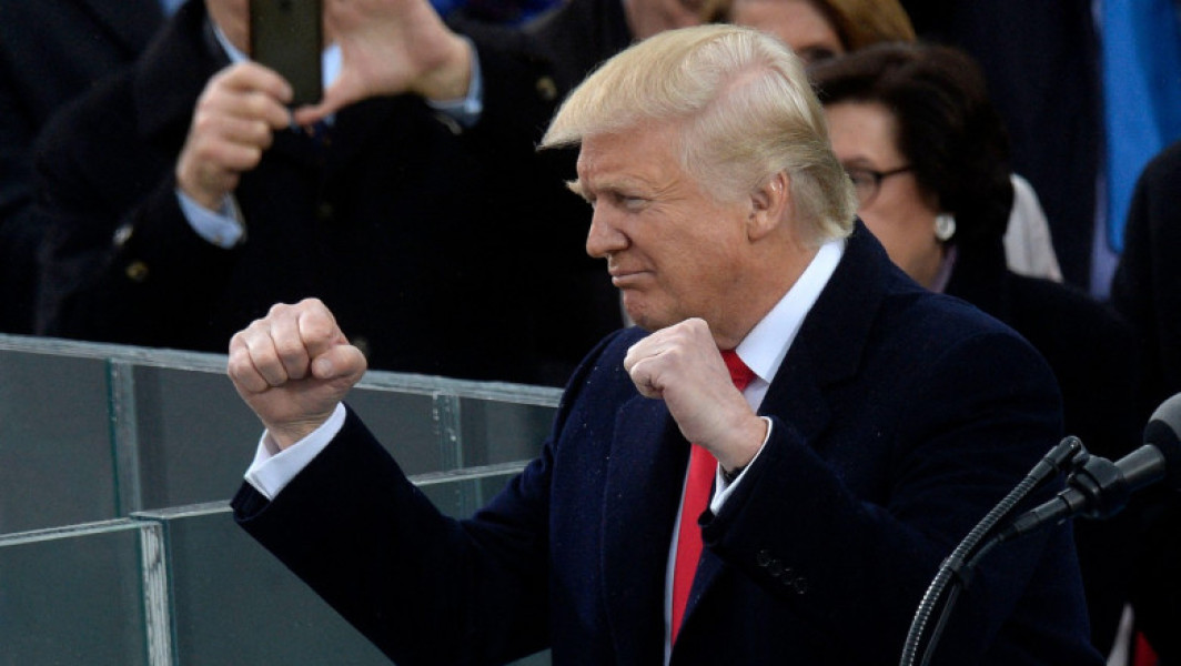 Donald Trump concediază peste zece juristi din Departamentul Justiției
