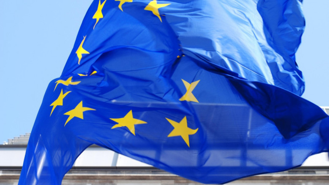 Patru țări din UE solicită o creștere a cheltuielilor de apărare din cauza vecinătății cu Rusia