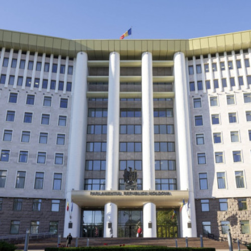 Politicieni proruşi îşi formează un nou bloc „Alternativa” înainte de alegerile legislative