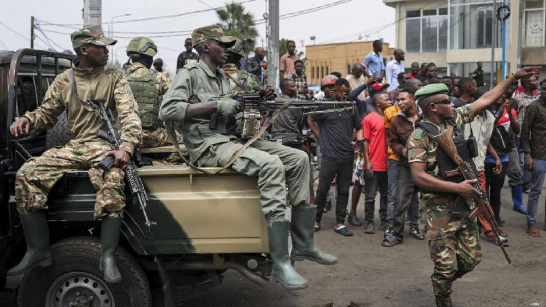 Ministrul de externe al Republicii Democrate Congo cere cluburilor europene de fotbal să renunțe la sponsorizările cu "Visit Rwanda"