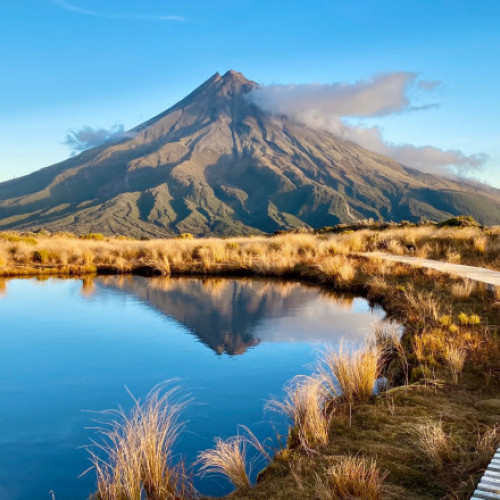 Muntele Taranaki din Noua Zeelandă a fost recunoscut ca persoană juridică
