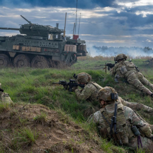 Polonia își crește cheltuielile militare pentru a asigura securitatea națională