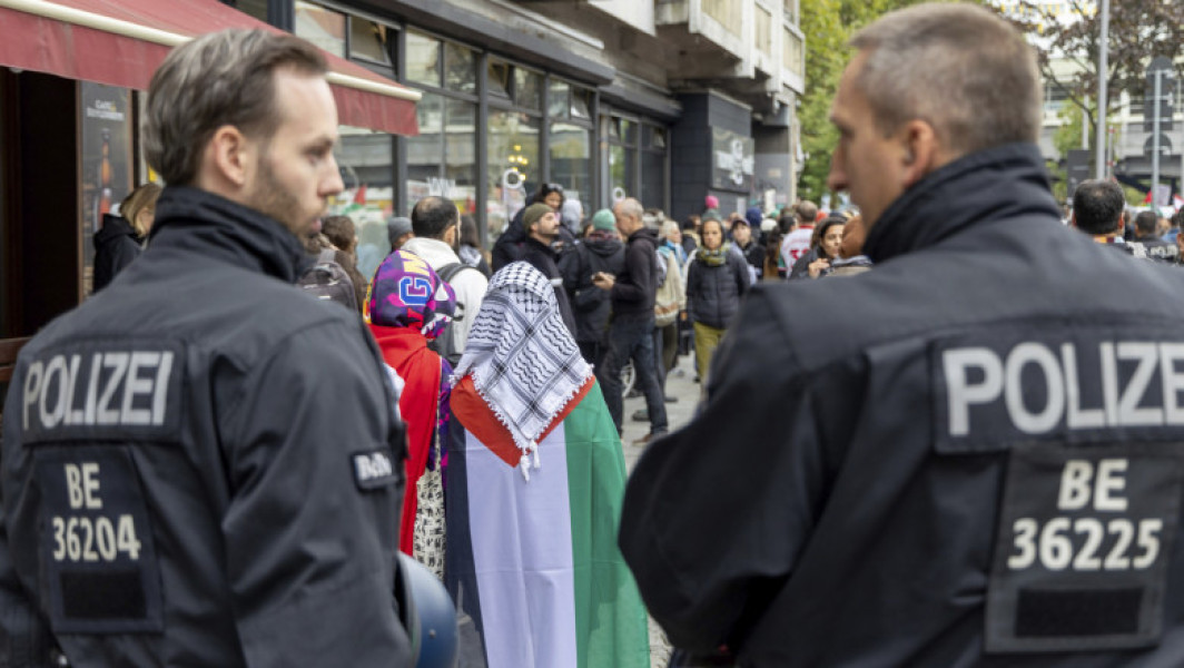 Cuplu condamnat la închisoare pe viață pentru uciderea a două femei ucrainene în Germania