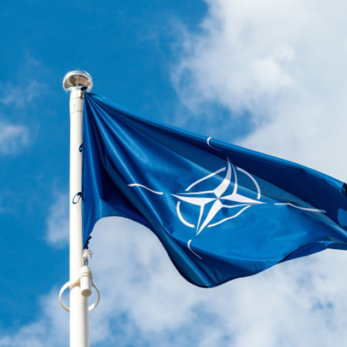 Discuții privind creșterea cheltuielilor de apărare la summitul NATO de la Haga