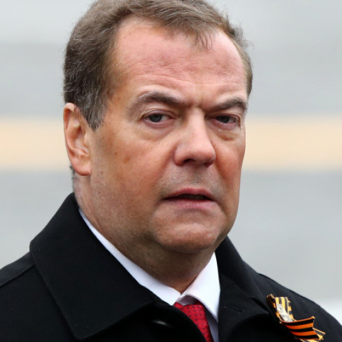 Medvedev răspunde lui Zelenski: „Prostii” în ceea ce privește cedarea teritoriilor