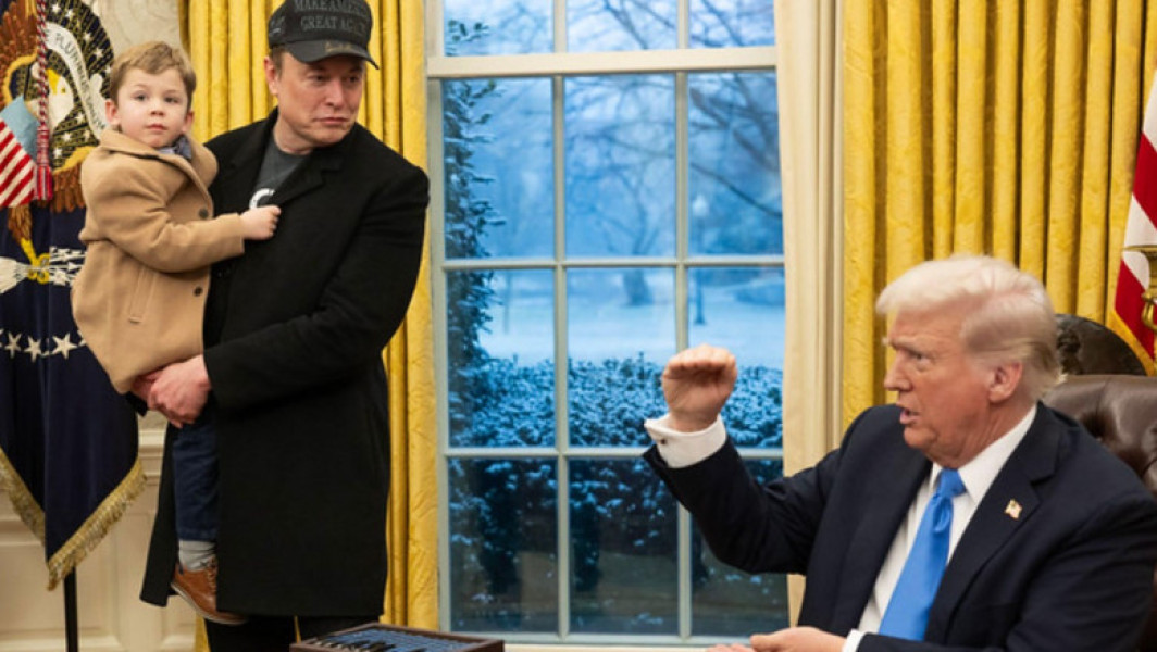 Donald Trump își apără relația cu Elon Musk și ironizează presa