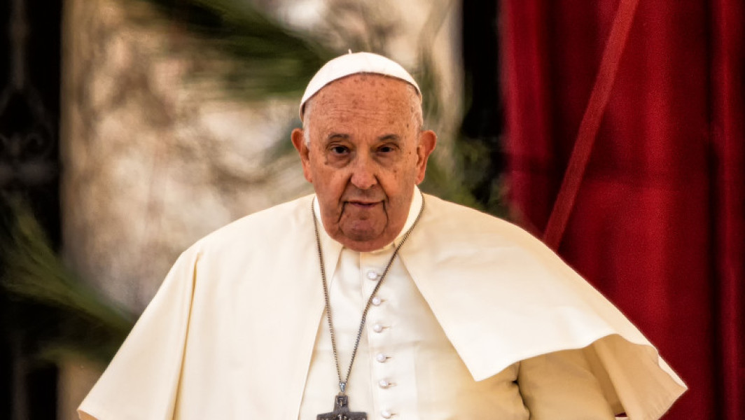 Papa Francisc rămâne internat la spitalul Gemelli din Roma