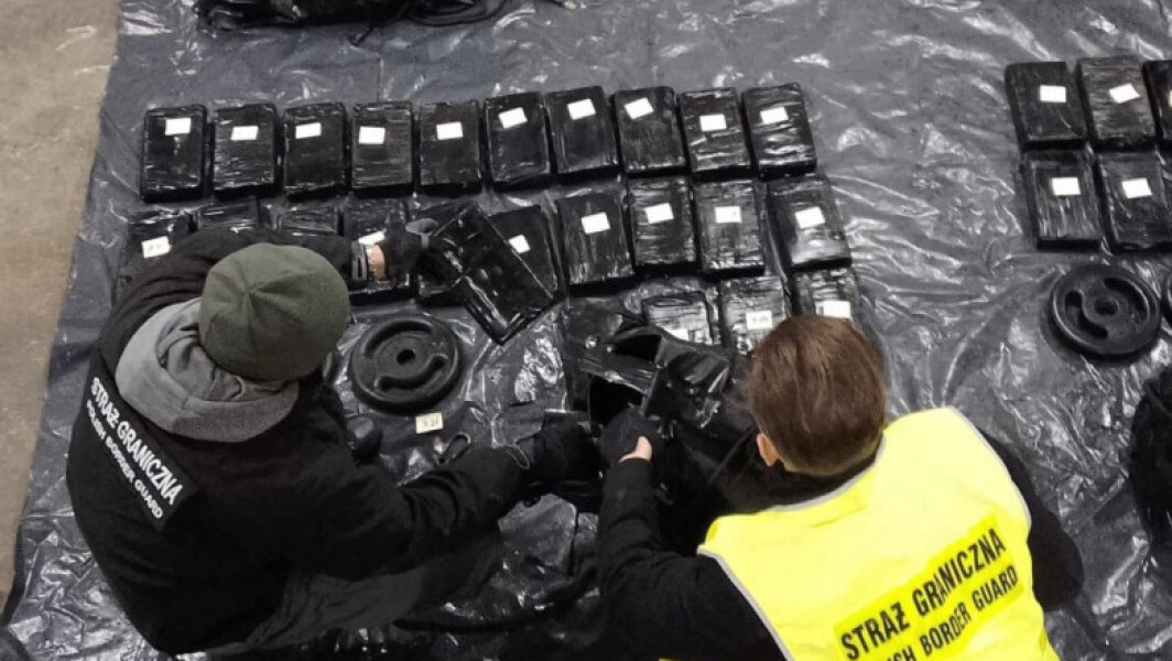 Poliția poloneză descoperă 100 de kilograme de cocaină în Marea Baltică