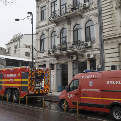 Incendiu la hotelul din Centrul Vechi al Bucureștiului".