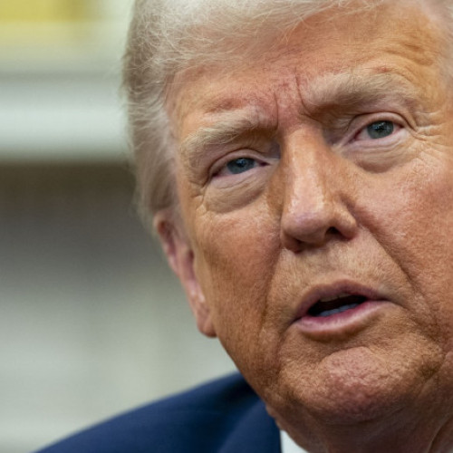 Trump și Macron discută despre pacea în Ucraina