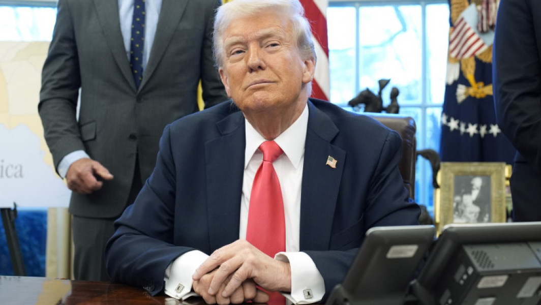 Donald Trump anunță vânzarea de permise de rezidență permanentă