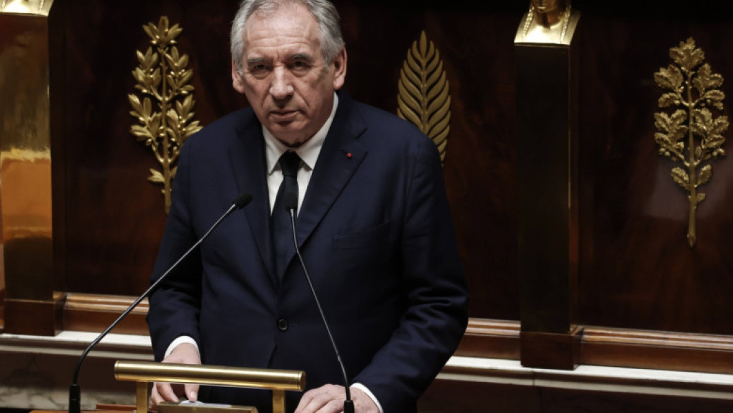 Premierul Francois Bayrou critică brutalitatea lui Donald Trump în fața lui Volodimir Zelenski