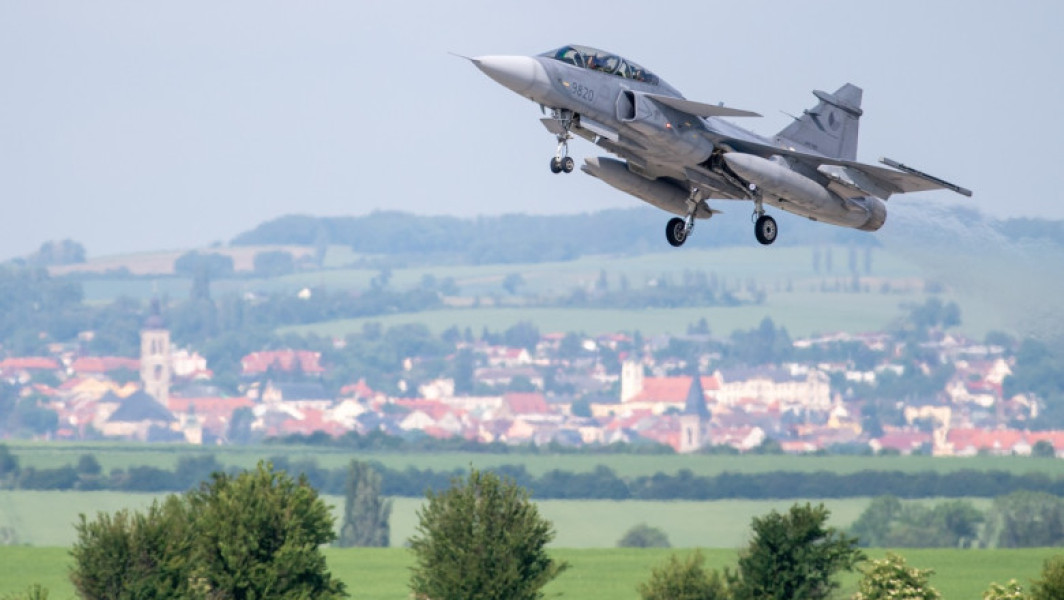 Suedia trimite avioane de luptă Gripen în Polonia pentru misiunile NATO