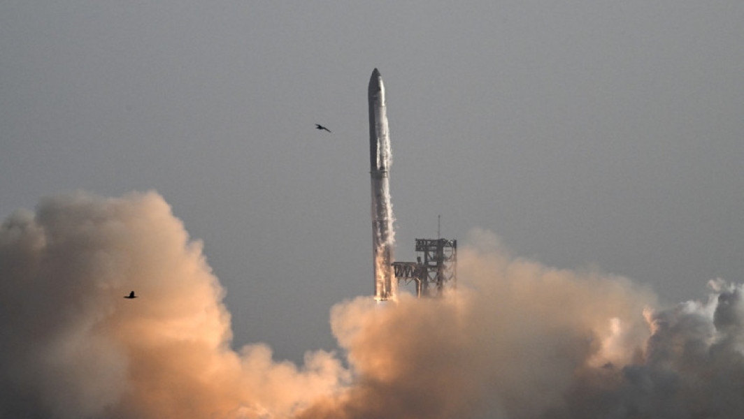 SpaceX pierde contactul cu racheta Starship în timpul unui test