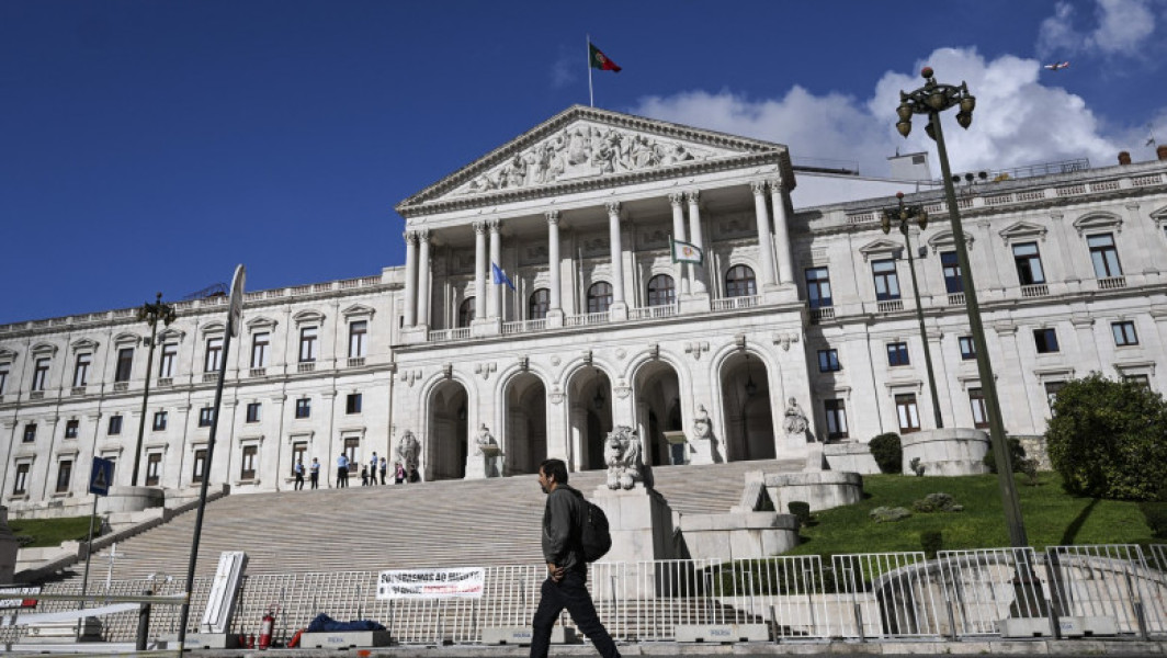 Portugalia se pregătește pentru alegeri anticipate în mai