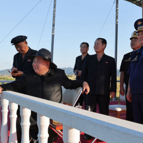 Kim Jong Un supervizează testarea dronelor strategice și promovează implementarea inteligenței artificiale în armată