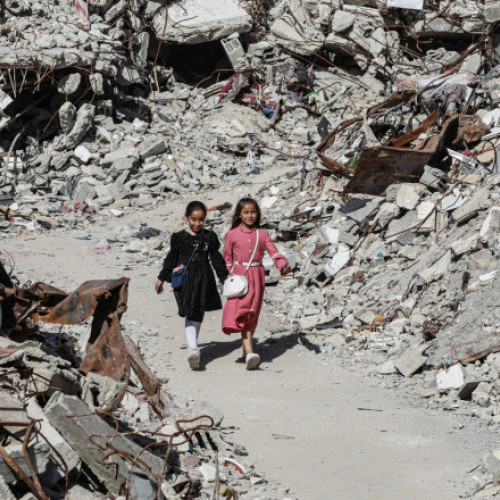 Armata israeliană anunță folosirea unei forțe fără precedent în Gaza și cere evacuarea populației