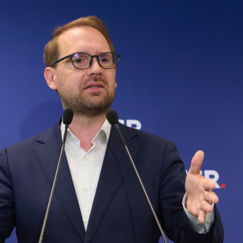 Dominic Fritz: moțiunea de cenzură a AUR împotriva Dianei Buzoianu este ridicolă