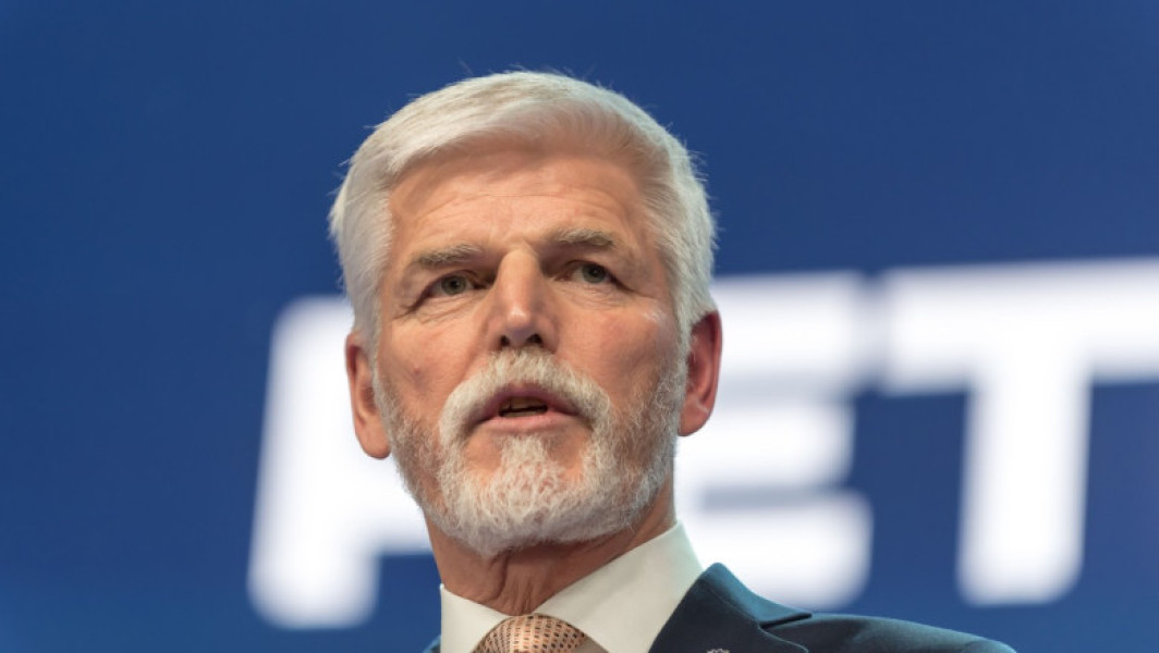 Președintele Cehiei solicită reacție militară a NATO la încălcările rusești