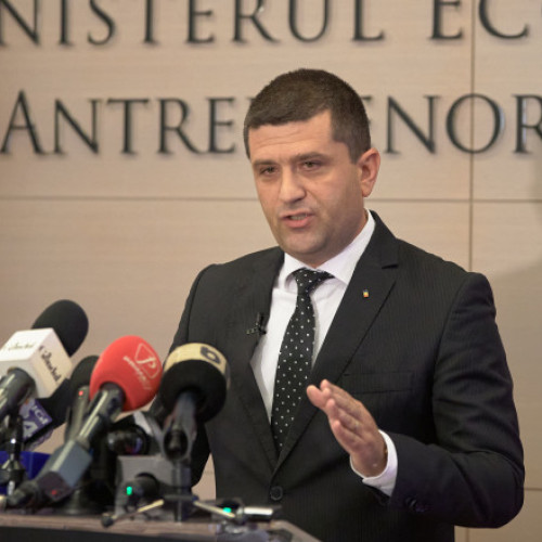 Ministrul Economiei: Reducerea personalului din primării nu va afecta funcționarea comunelor