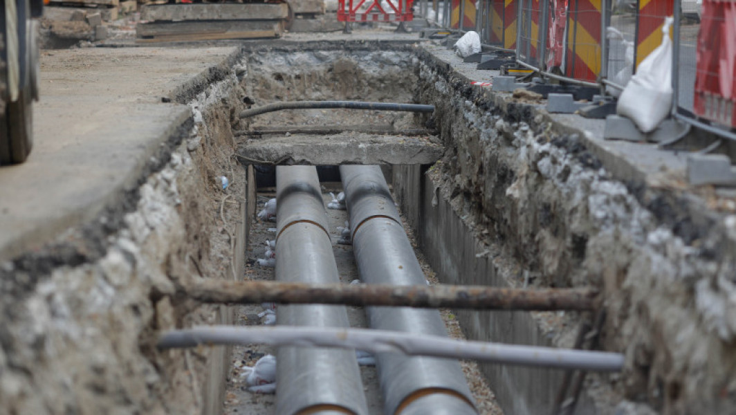 Termoenergetica începe lucrări de reparaţii pe conductele termice din cinci sectoare ale Bucureştiului