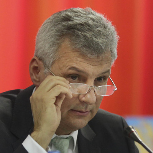 Senator PSD: ar vota moțiunea simplă împotriva ministrei mediului Diana Buzoianu