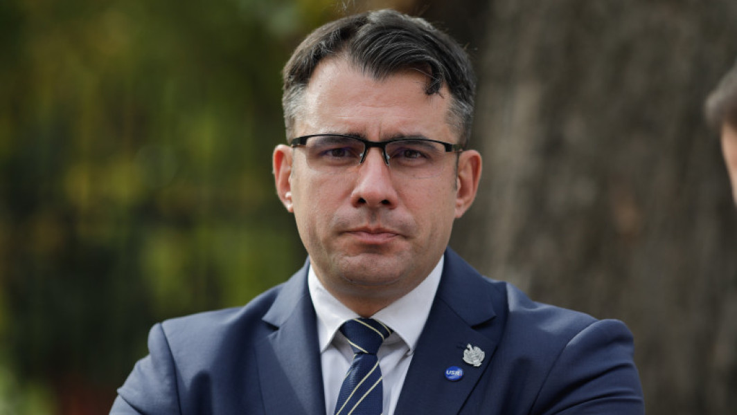 Ştefan Pălărie susţine că Bolojan nu trebuie să demisioneze în urma deciziei CCR