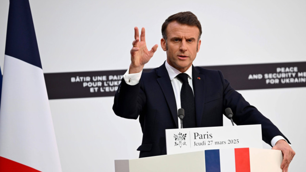 Franţa recunoaşte oficial statul Palestina şi cere încetarea violenţelor din Gaza