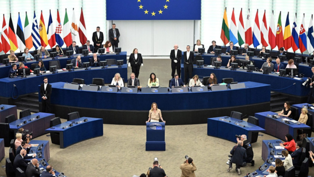 Un europarlamentar român, între cei 17 de urmărit în actuala legislatură europeană
