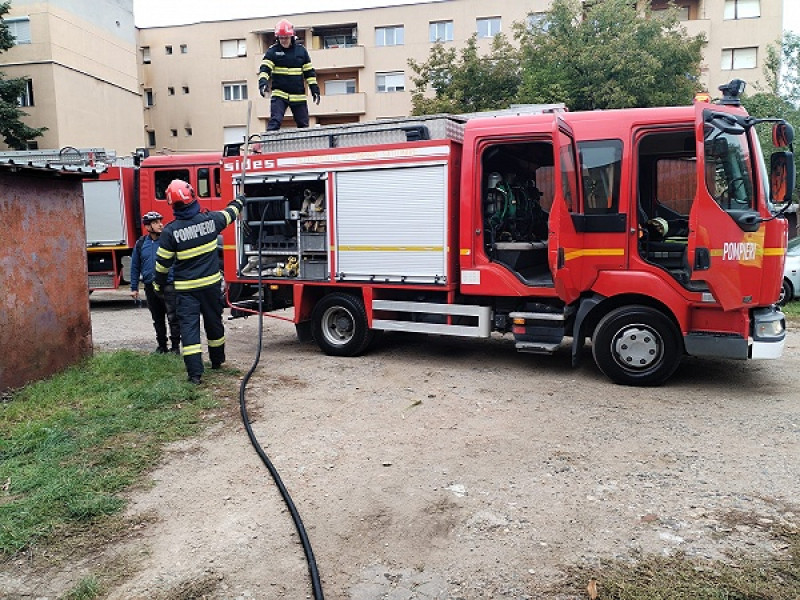 Incendiu la o centrală termică dezafectată în Satu Mare
