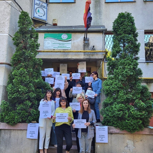 Angajații de la Agenția pentru Protecția Mediului Satu Mare se revoltă împotriva discriminării salariale și cer alinierea salariilor la fel ca în alte instituții județene