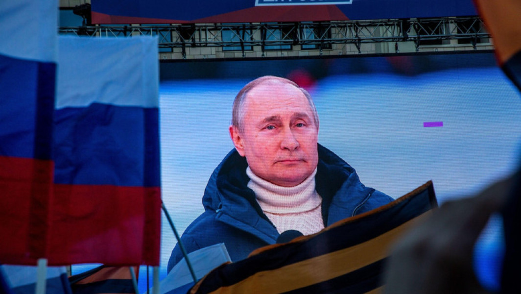 Putin ordonă exerciţii nucleare la Kremlin. Ministerul Apărării anunţă executarea lor în termen adecvat.