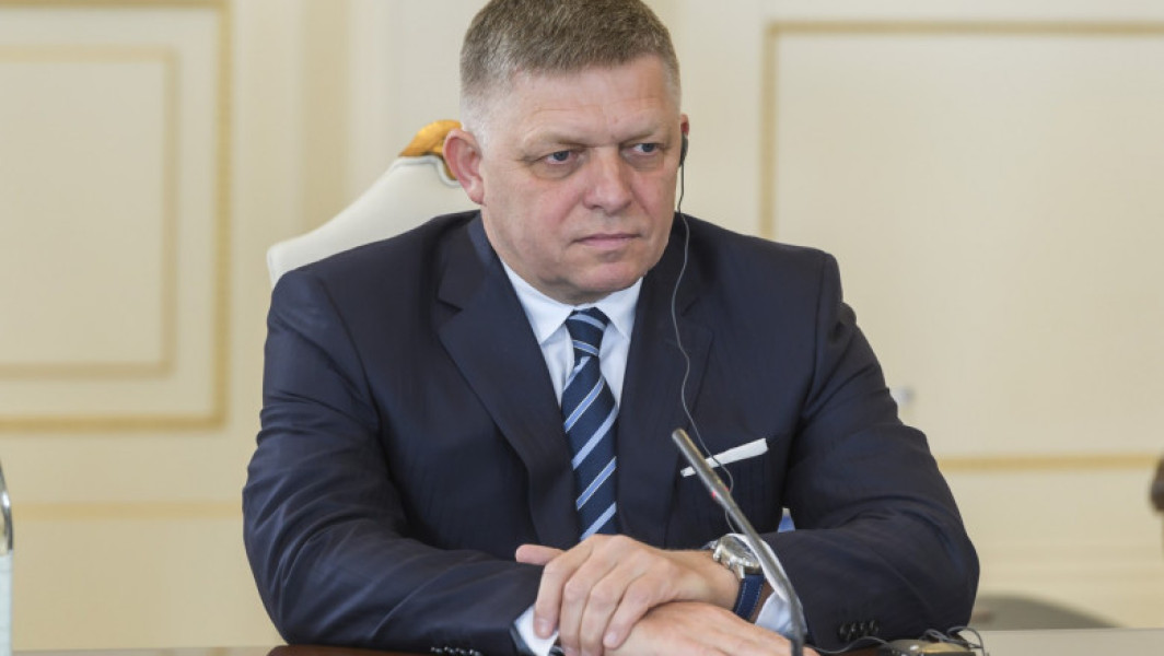 Robert Fico este în continuare în stare gravă: „Rănile sunt complicate. Transferul e exclus acum”