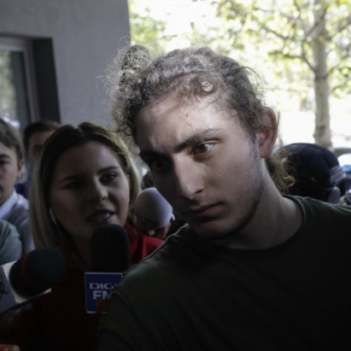 Tatăl tinerei ucise în 2 Mai, după aducerea lui Vlad Pascu: "Am dorit de la prima înfăţişare să-l văd pe cel care mi-a omorât copilul"