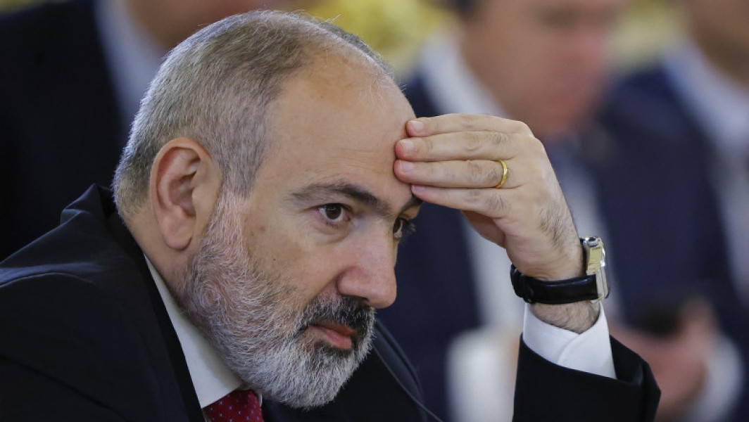 Premierul armean a aterizat de urgenţă, din cauza condiţiilor meteo