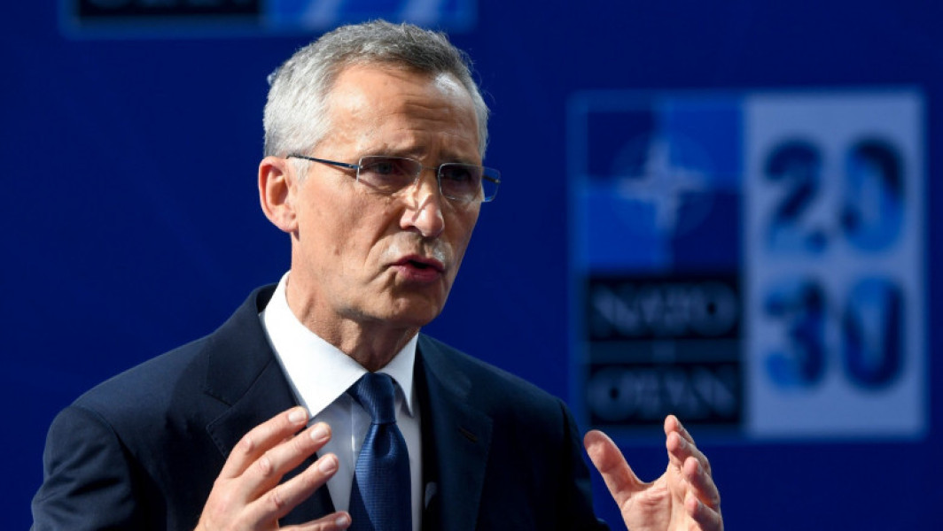 Șeful NATO insistă ca Ucraina să atace Rusia cu armele primite de la aliați: „Mâinile ucrainenilor sunt legate din cauza restricțiilor”