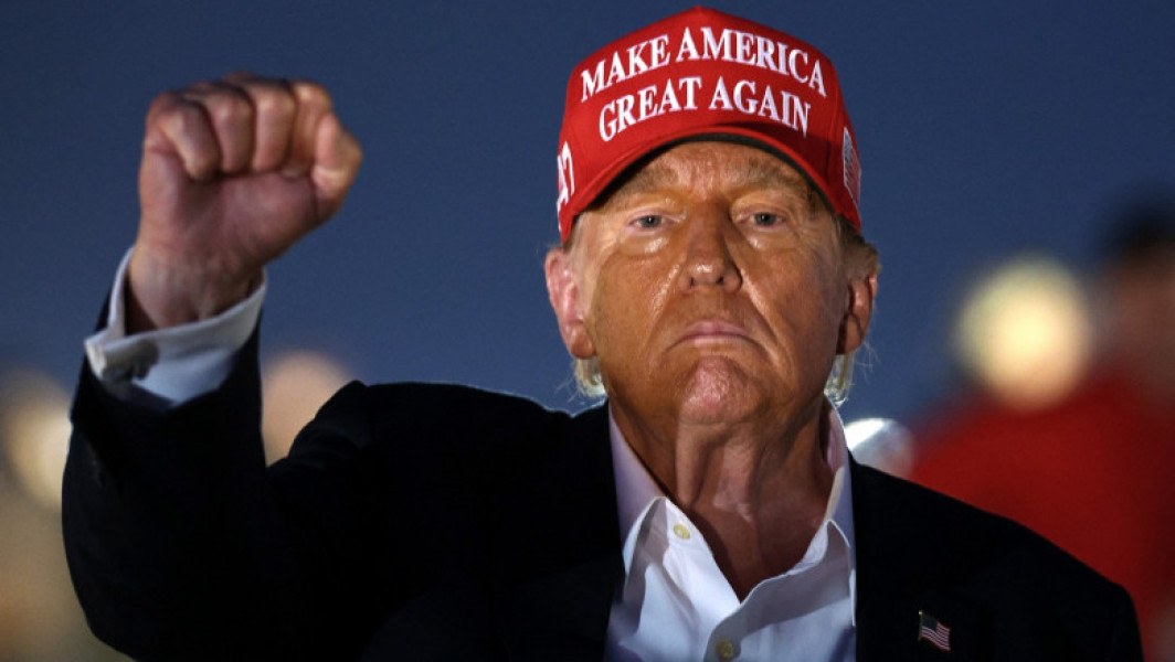 Trump le spune donatorilor că Biden l-a vrut mort în 2022: A ordonat „forță mortală” la perchezițiile de la Mar-a-Lago