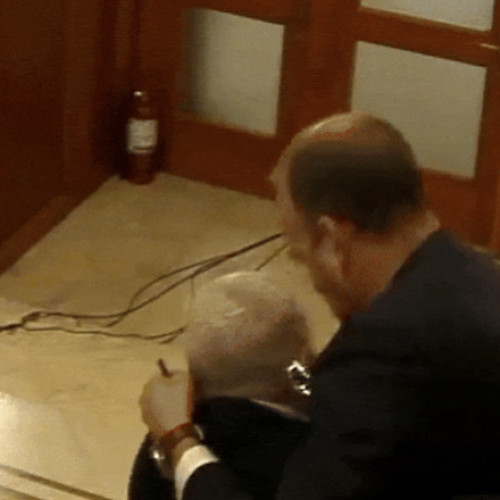 Video: Explicatiile lui Vîlceanu despre incidentul din Parlament cu Roman: "Nu l-am lovit, am spus ceva in fata