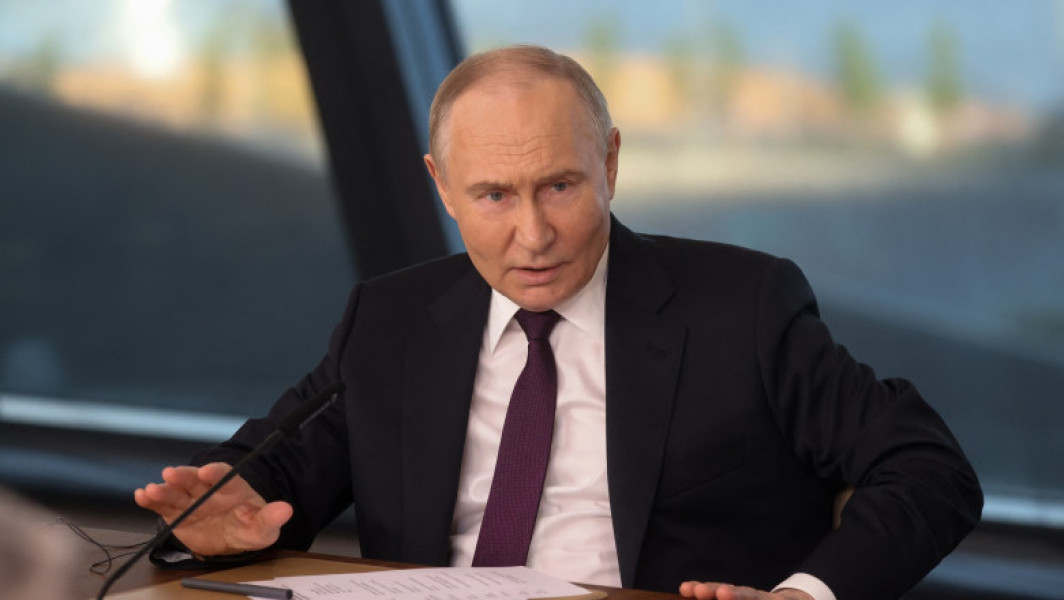 Putin neagă "ambiţiile imperiale" şi spune că nu va ataca NATO în ciuda războiului cu Ucraina