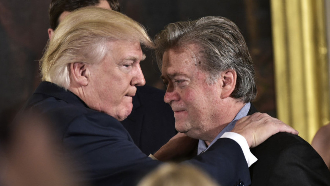 Steve Bannon va ispăși patru luni de închisoare pentru refuzul de a colabora în ancheta privind asaltul de la Capitoliu