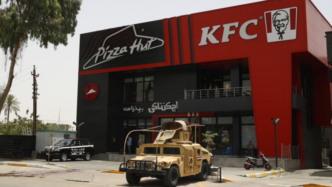 Militii pro-iraniene ataca restaurantele americane din Bagdad
