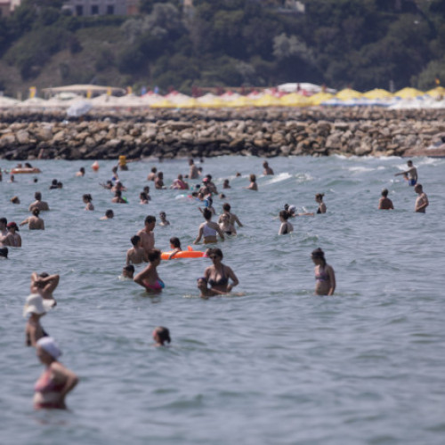 Record de turiști pe litoral în vacanța de Rusalii