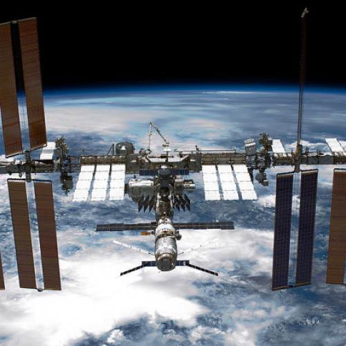 Satelit rusesc se dezintegrat: ISS în alertă